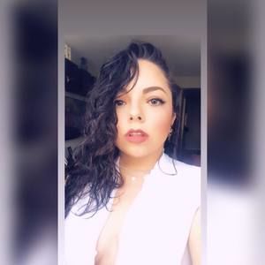 Meet your Posher, Monica